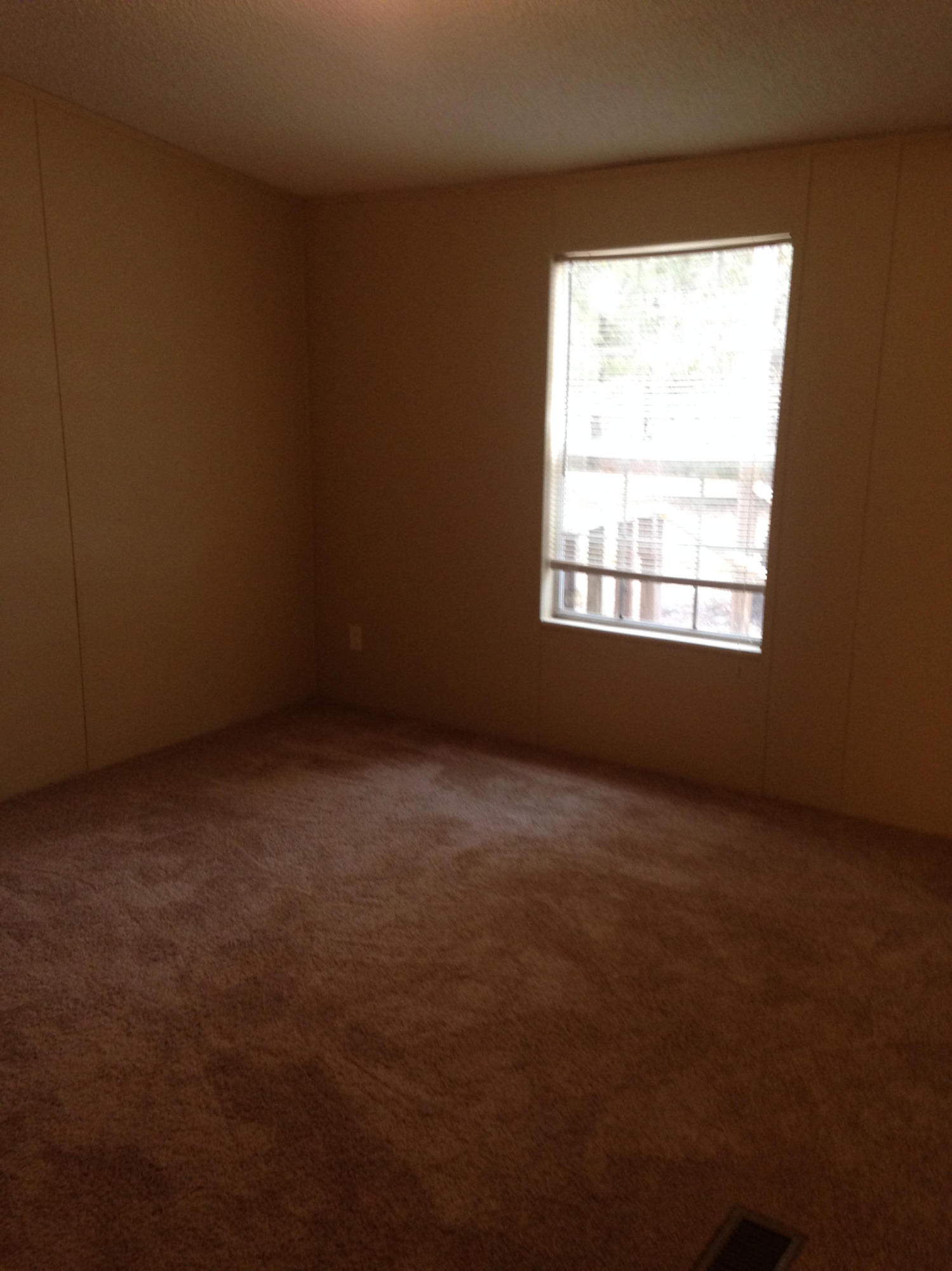 873 Lighthouse Church Road Holt, FL 32564 - Photo 12 of 18 an empty room with a window