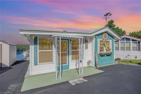 $229,000 | 125 Maple Street, New London, NC 28127