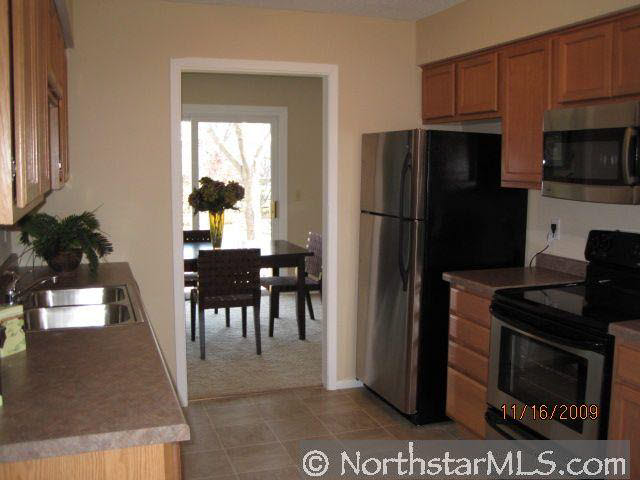 10317 Xylon Road South Bloomington, MN 55438 - Photo 4 of 8