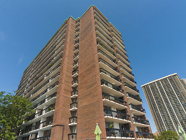 5901 North Sheridan Road, Unit 7C Chicago, IL 60660 - Photo 1 of 15
