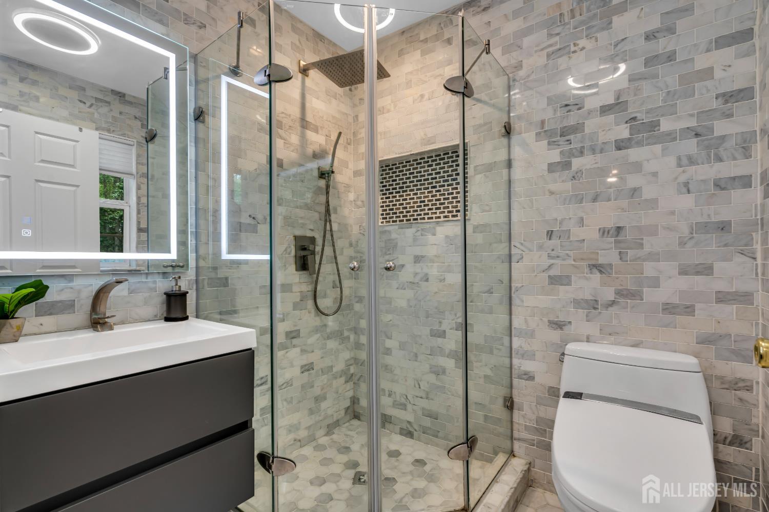 230 New Road Monmouth Junction, NJ 08852 - Photo 16 of 32