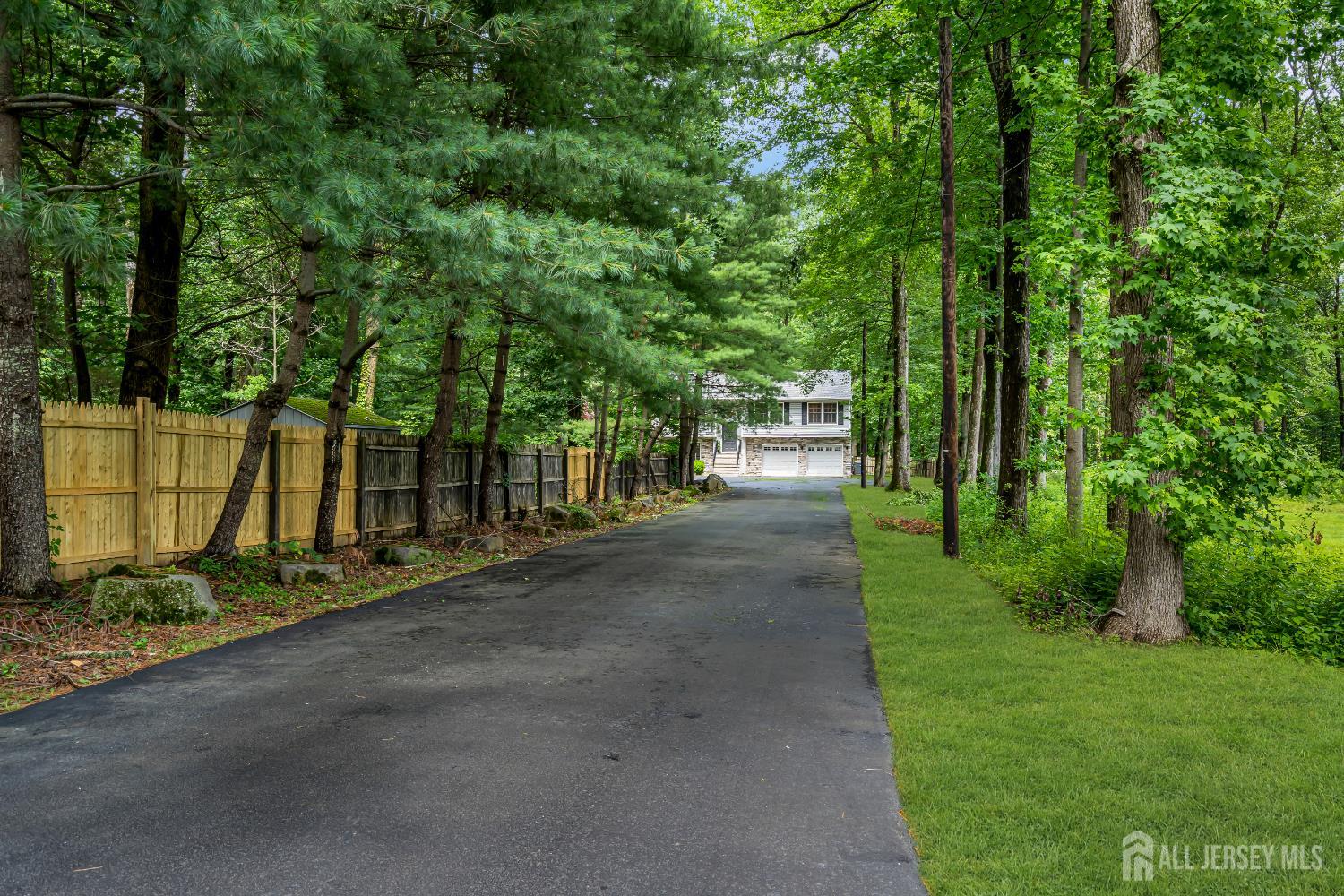 230 New Road Monmouth Junction, NJ 08852 - Photo 2 of 32