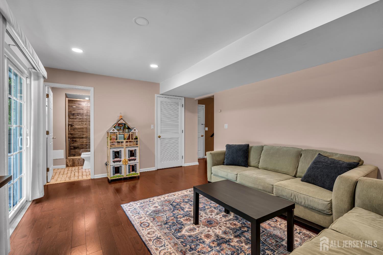 230 New Road Monmouth Junction, NJ 08852 - Photo 23 of 32