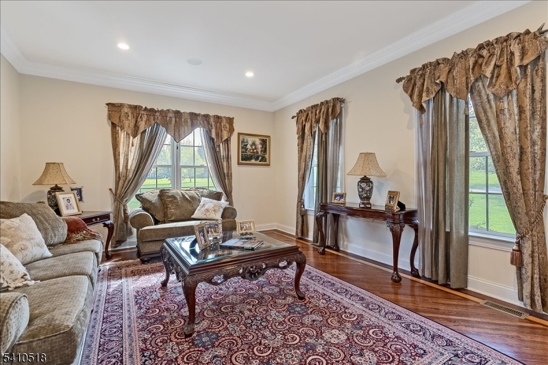 1 Brodziak Road Denville, NJ 07834 - Photo 5 of 42