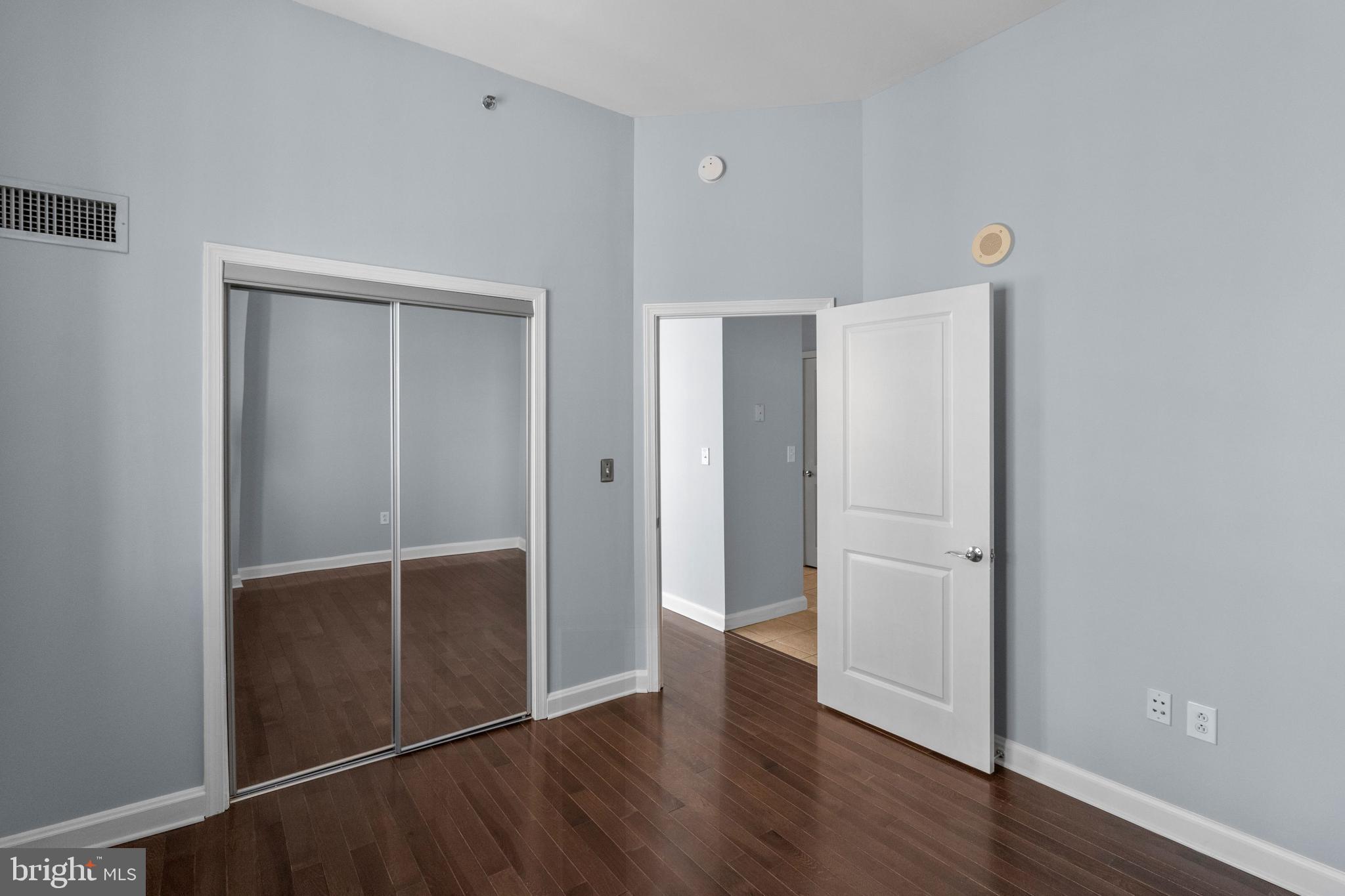901 North Penn Street, Unit P1704 Philadelphia, PA 19123 - Photo 22 of 39 Gallery Image 22