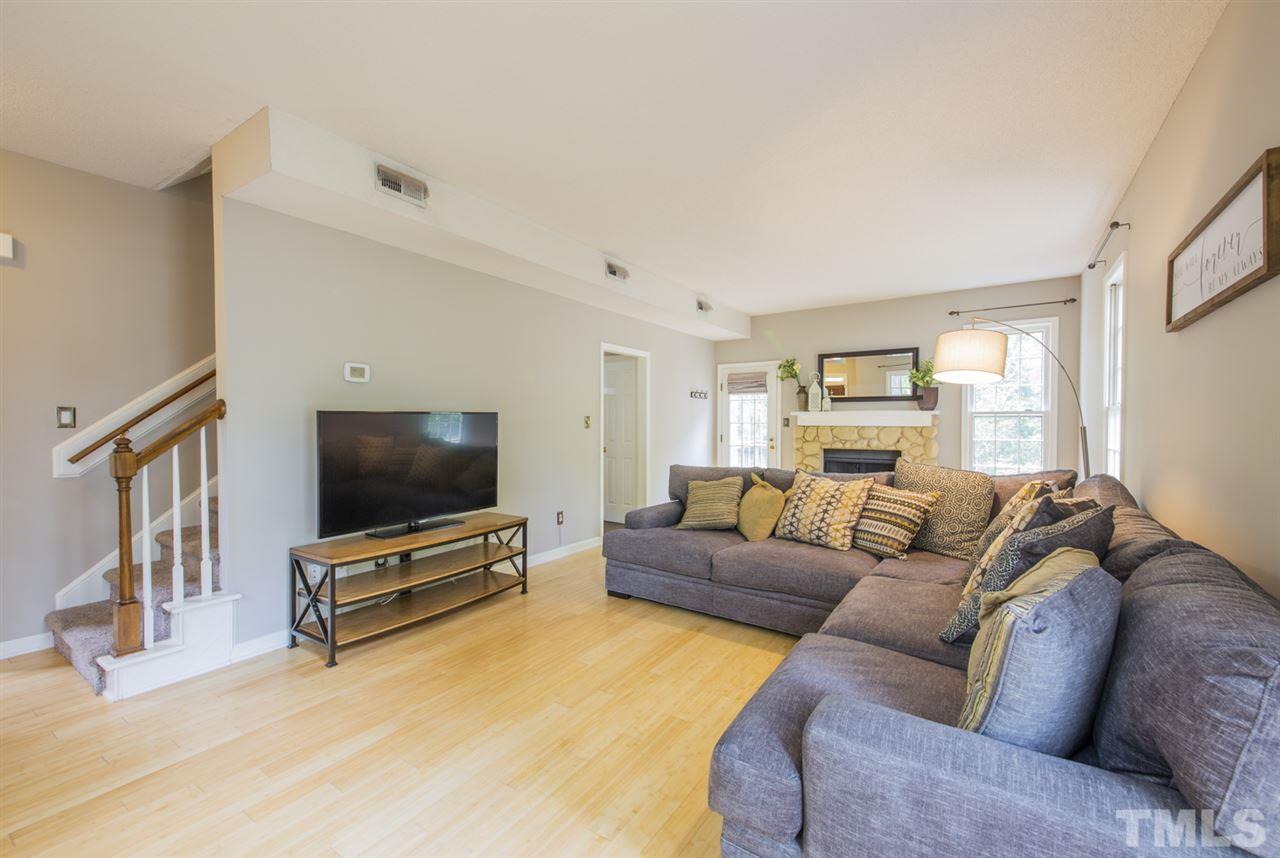 11904 North Exeter Way Raleigh, NC 27613 - Photo 9 of 19