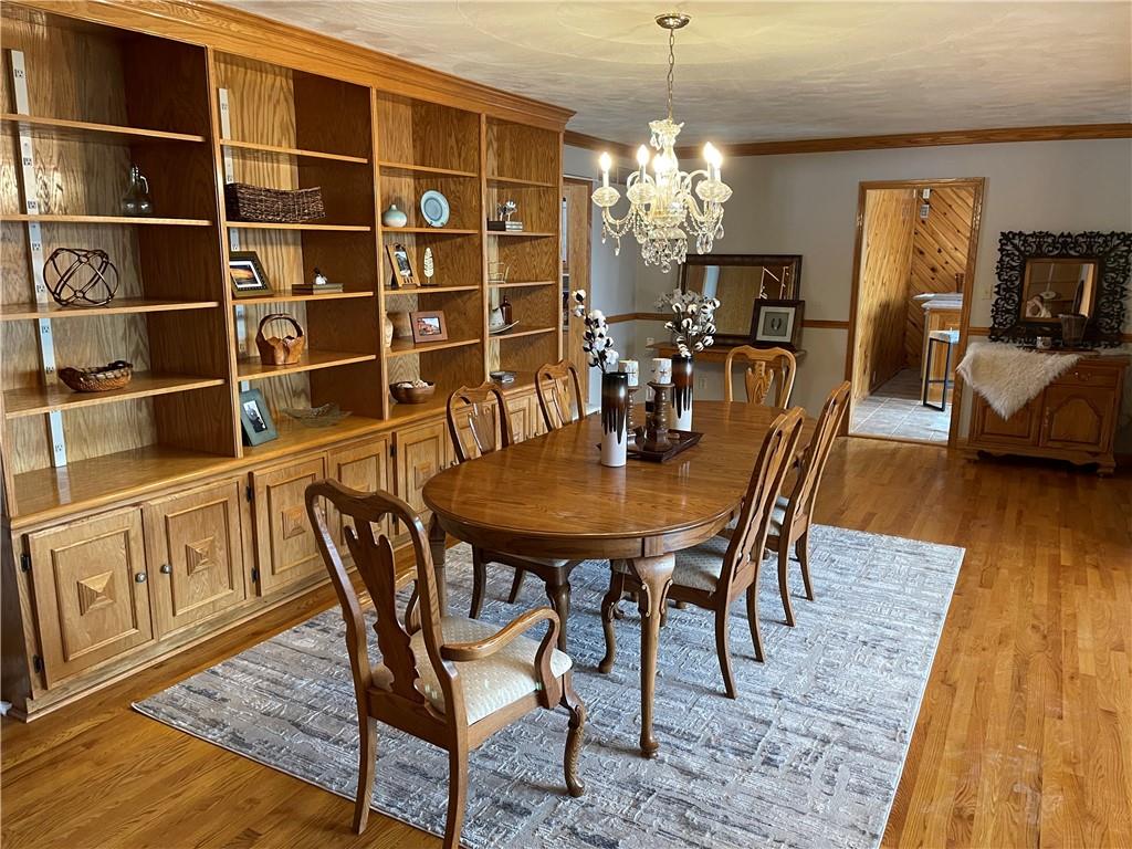 137 Woodridge Road Butler, PA 16001 - Photo 5 of 25 Gallery Image 5