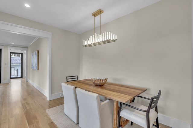 $2,000,000 | 1918 Ashwood Avenue, Nashville, TN 37212