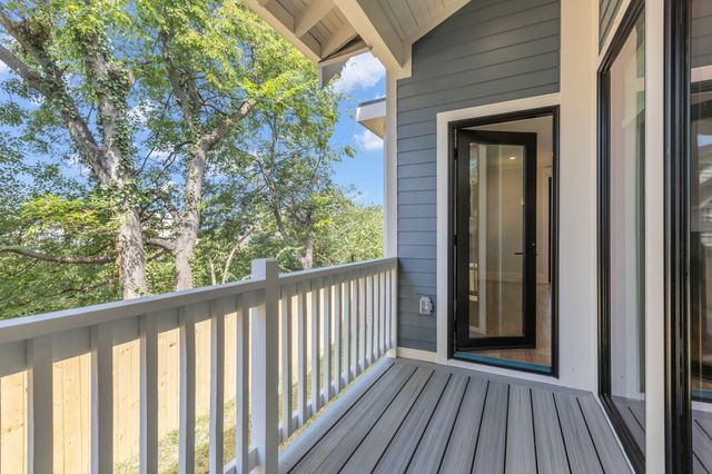 $2,000,000 | 1918 Ashwood Avenue, Nashville, TN 37212