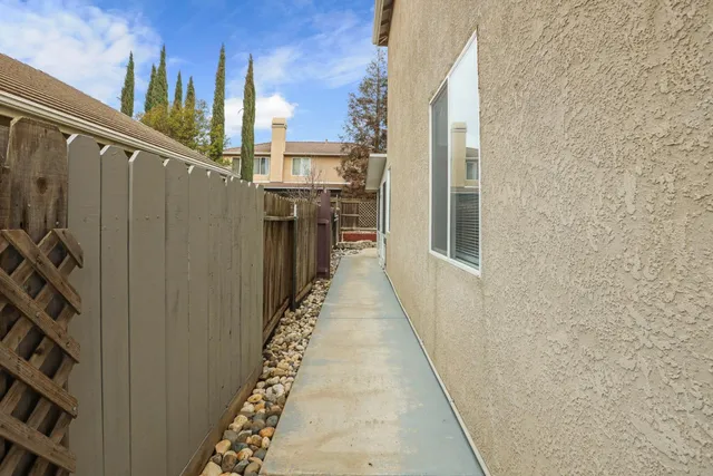 $594,990 | 3308 Creek Bed Court, Modesto, CA 95355