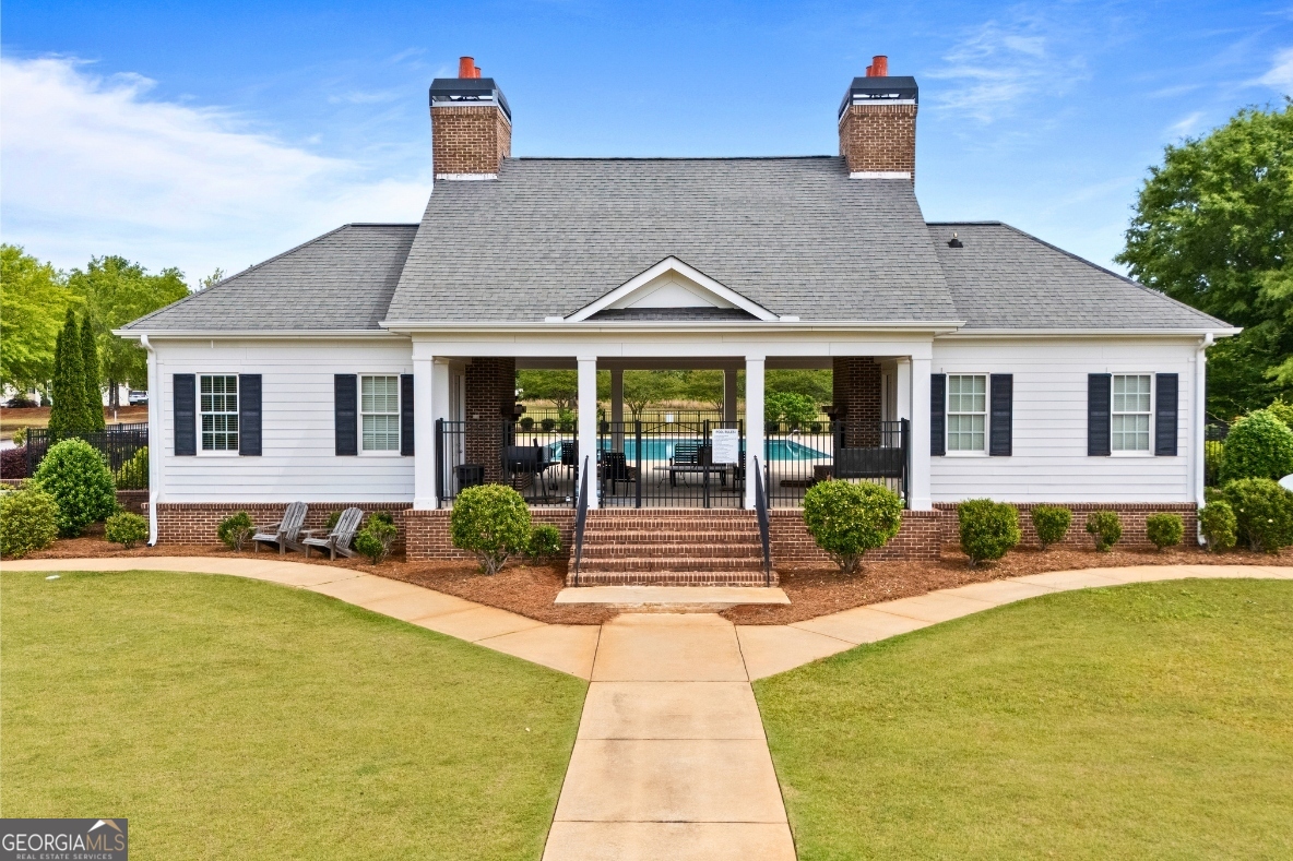 1641 County Road Lanett, AL 36863 - Photo 28 of 30 Front of clubhouse