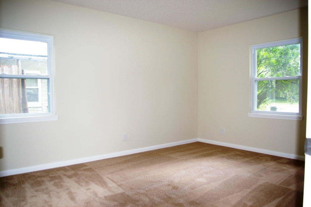 2715 Springmont Street Jacksonville, FL 32207 - Photo 7 of 14 BEDROOM 2