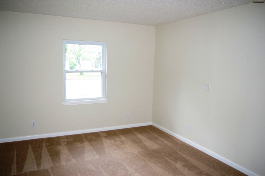 2715 Springmont Street Jacksonville, FL 32207 - Photo 9 of 14 BEDROOM 4