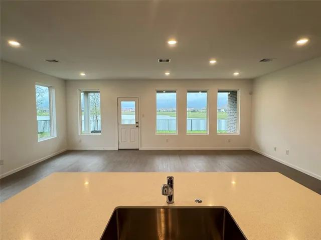 $299,990 | 2518 Ruby Copper Drive, Rosharon, TX 77583