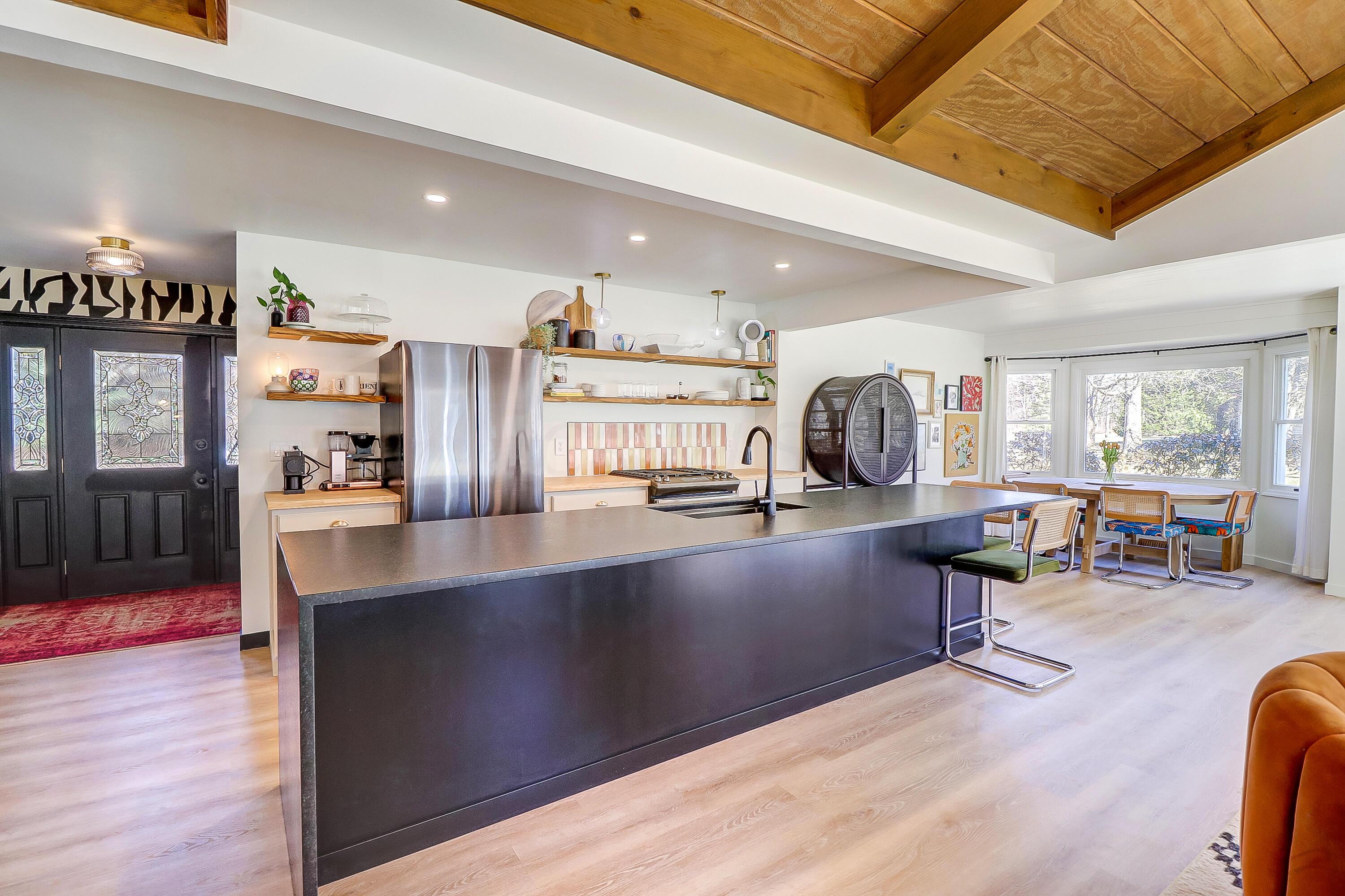 7220 Cubbage Road Westerville, OH 43081 - Photo 6 of 51 Gorgeous kitchen with newly raised ceiling!
