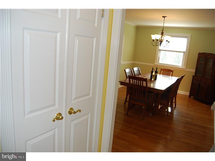 1101 Morefield Road Philadelphia, PA 19115 - Photo 4 of 23