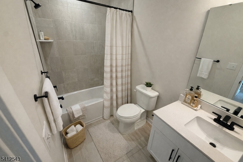 6 Lafayette Lane Towaco, NJ 07082 - Photo 12 of 17