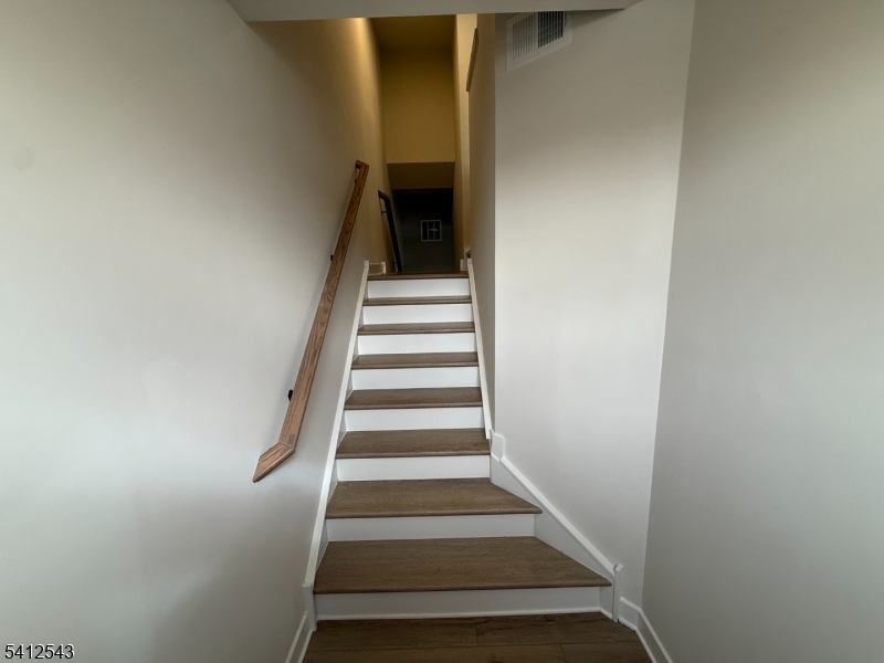 6 Lafayette Lane Towaco, NJ 07082 - Photo 2 of 17