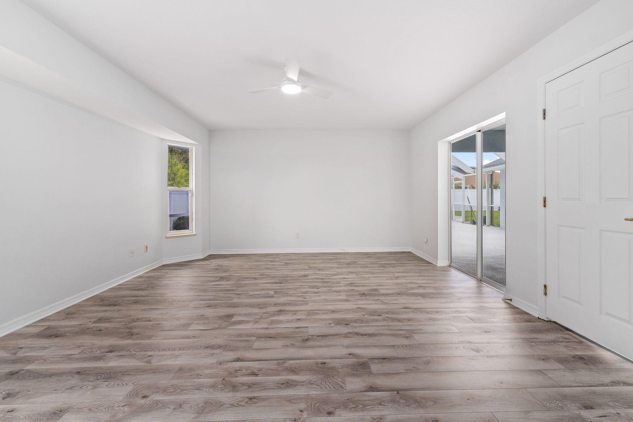 2452 Southwest Fair Isle Road Port St. Lucie, FL 34987 - Photo 17 of 52 33-web-or-mls-DSC04052