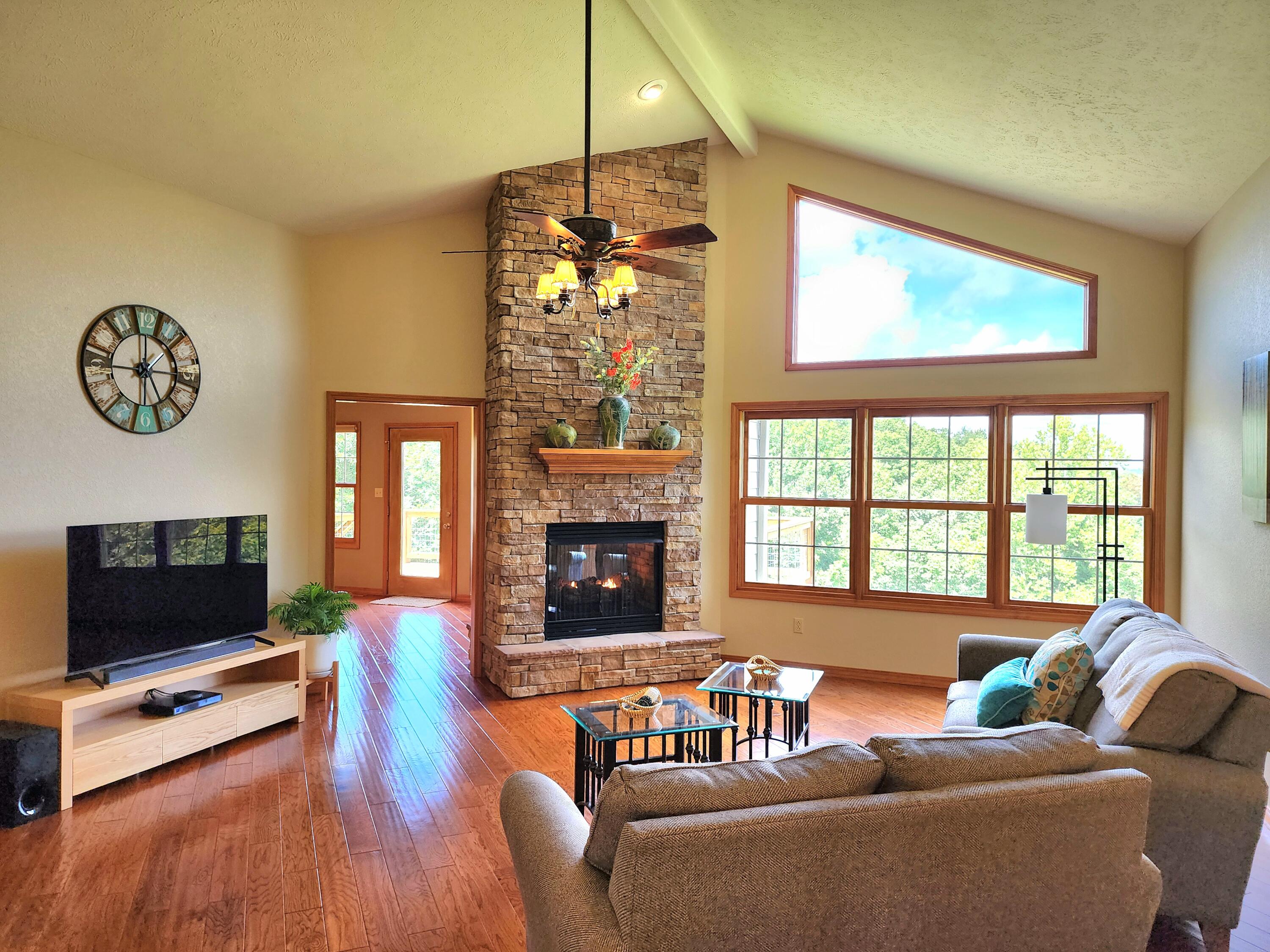 231 Kingsgate Road Lampe, MO 65681 - Photo 10 of 96 9