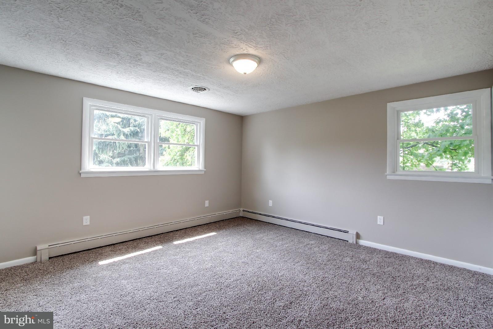 482 Highland Road Red Lion, PA 17356 - Photo 15 of 30 Large carpeted bedroom