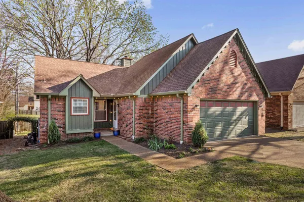 $362,000 | 382 Booth Lane, Collierville, TN 38017