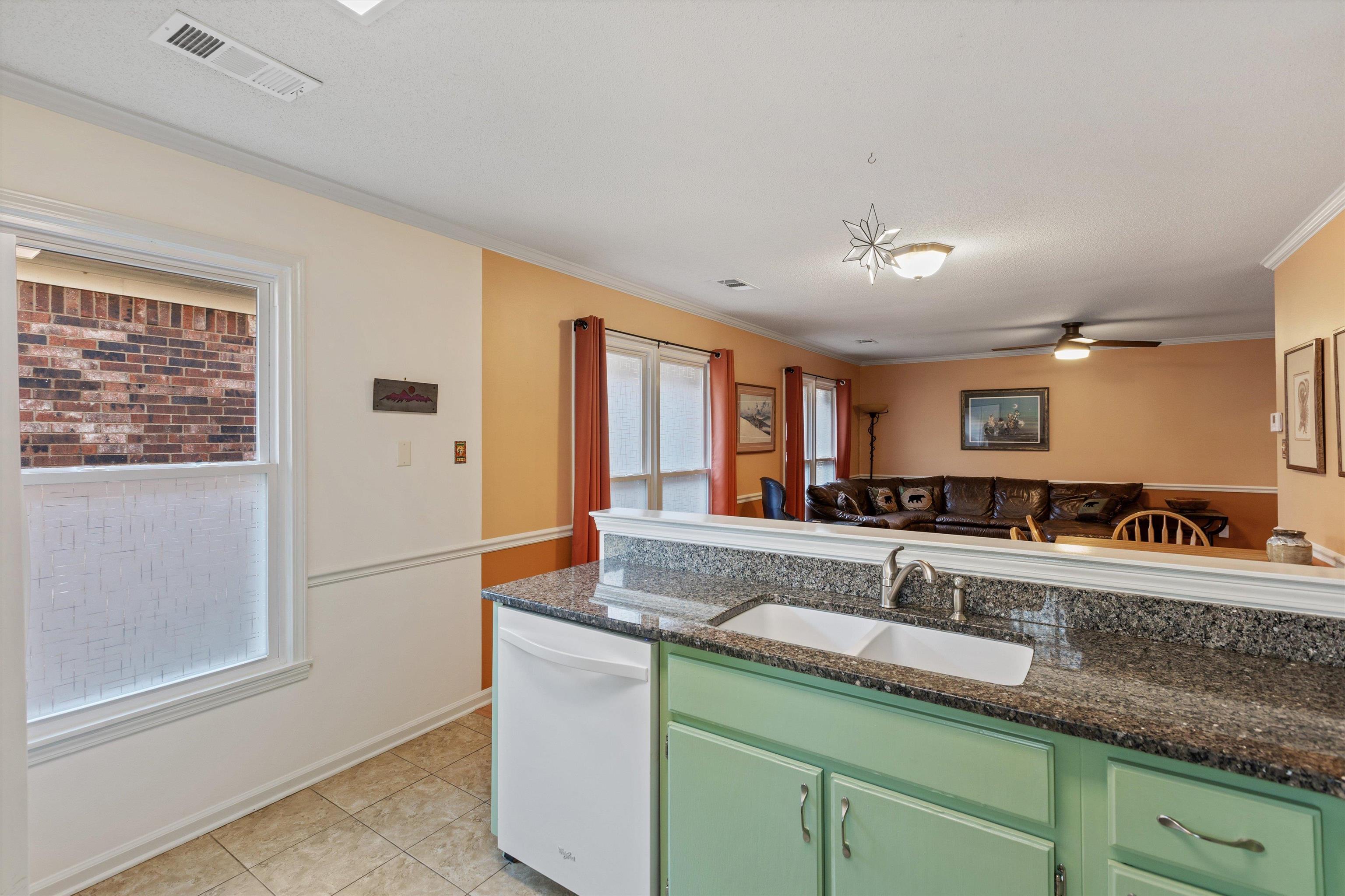 382 Booth Lane Collierville, TN 38017 - Photo 10 of 26