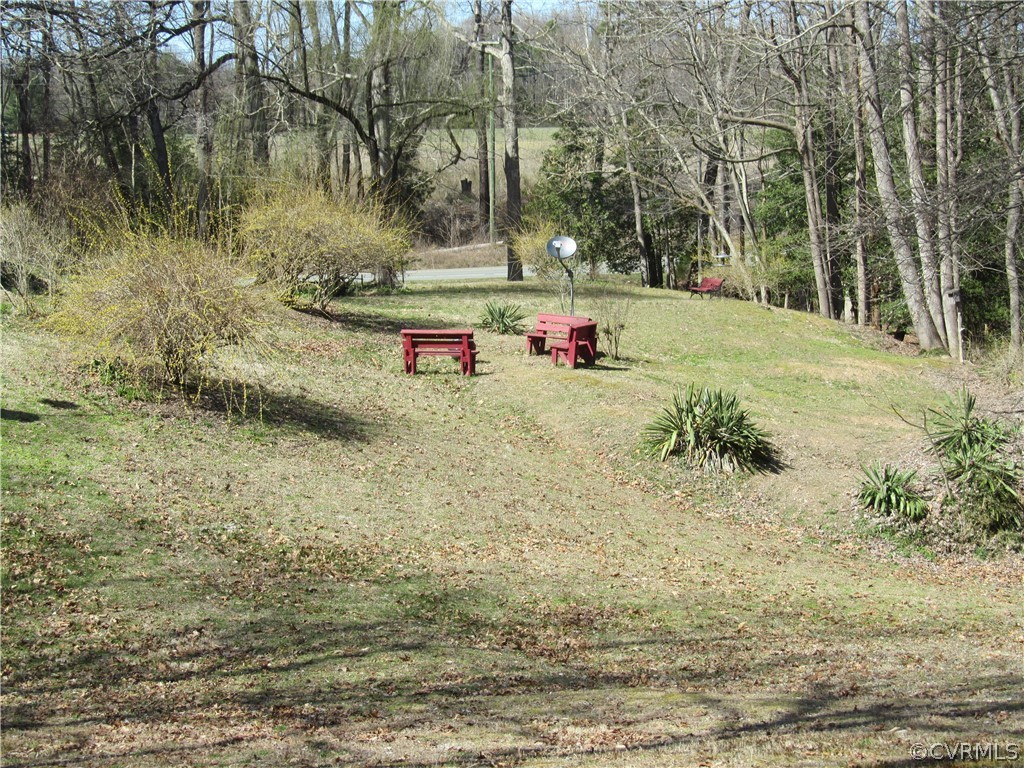 11432 Hanover Courthouse Road Hanover, VA 23069 - Photo 11 of 22
