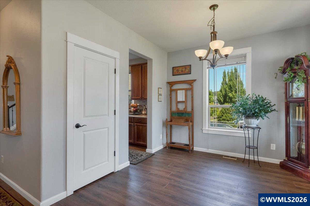 1399 Glory Ridge Street Northwest Salem, OR 97304 - Photo 5 of 44