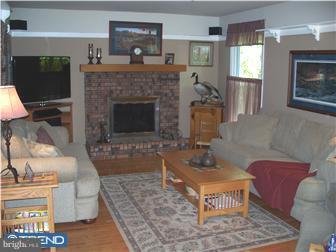 555 Fairview Road Medford, NJ 08055 - Photo 6 of 12 Great Room