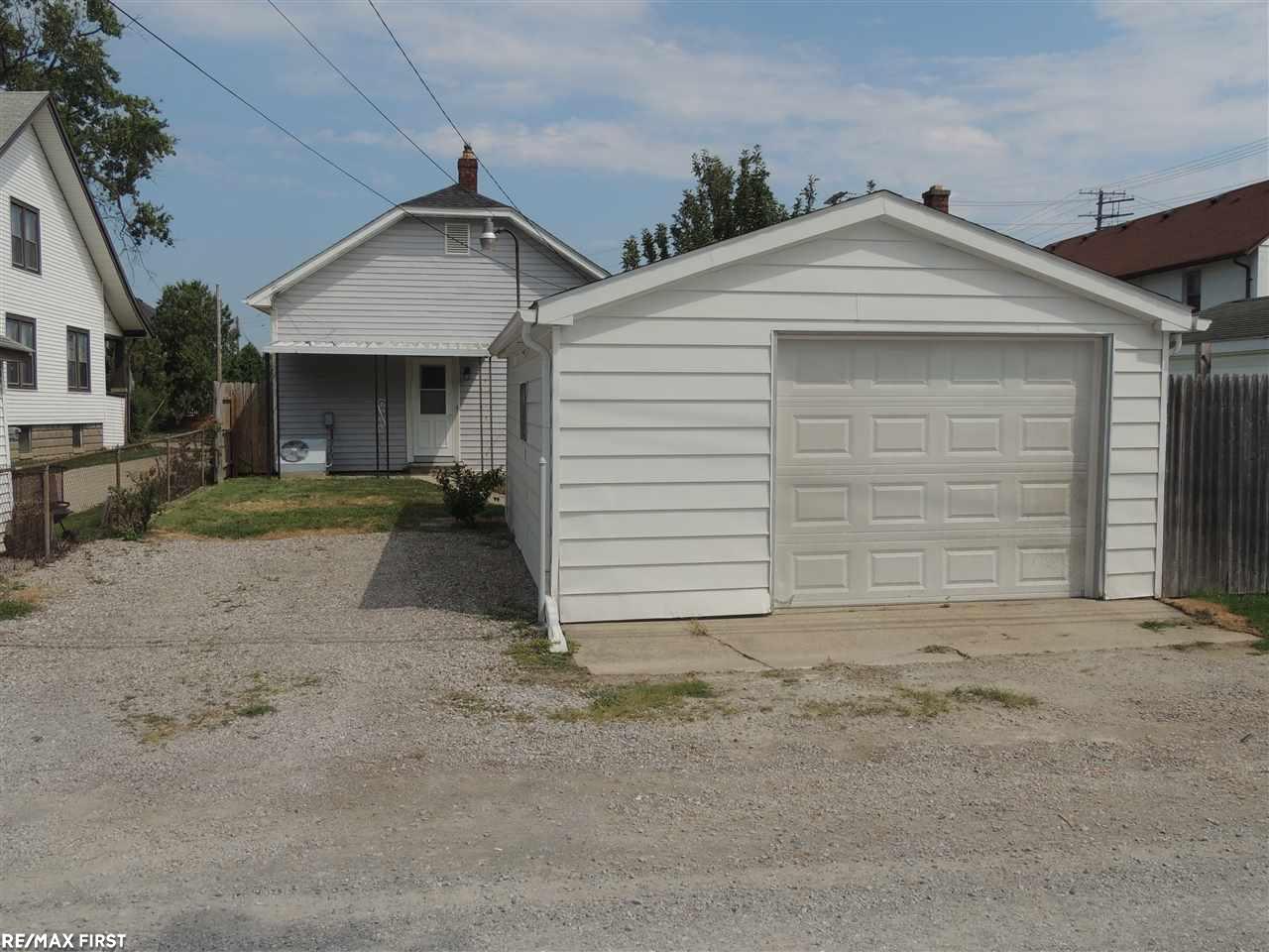 375 Cass Mount Mount Clemens, MI 48043 - Photo 23 of 26