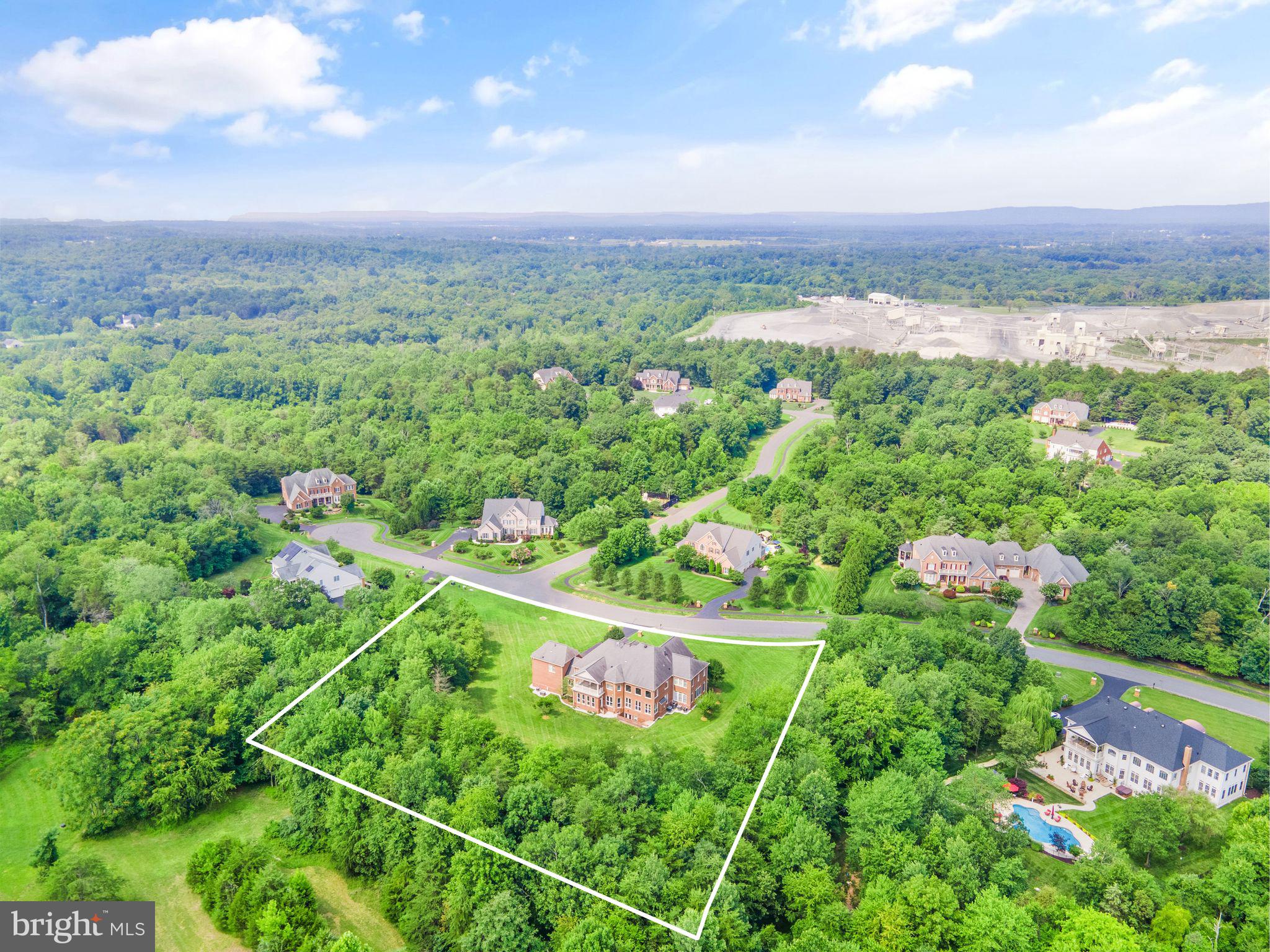 27712 Paddock Trail Place Chantilly, VA 20152 - Photo 104 of 106