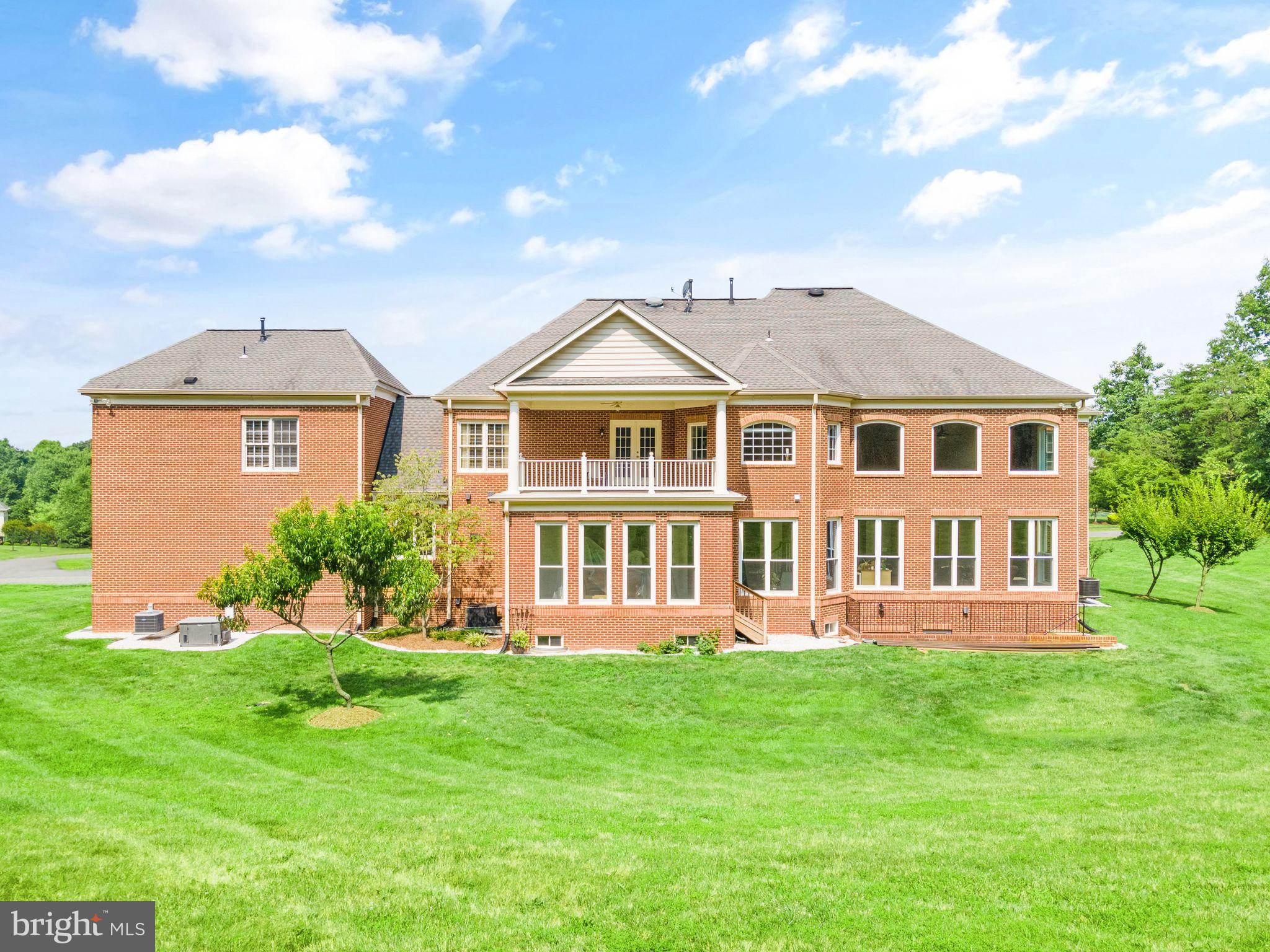 27712 Paddock Trail Place Chantilly, VA 20152 - Photo 3 of 106 4 sided brick home exudes elegance