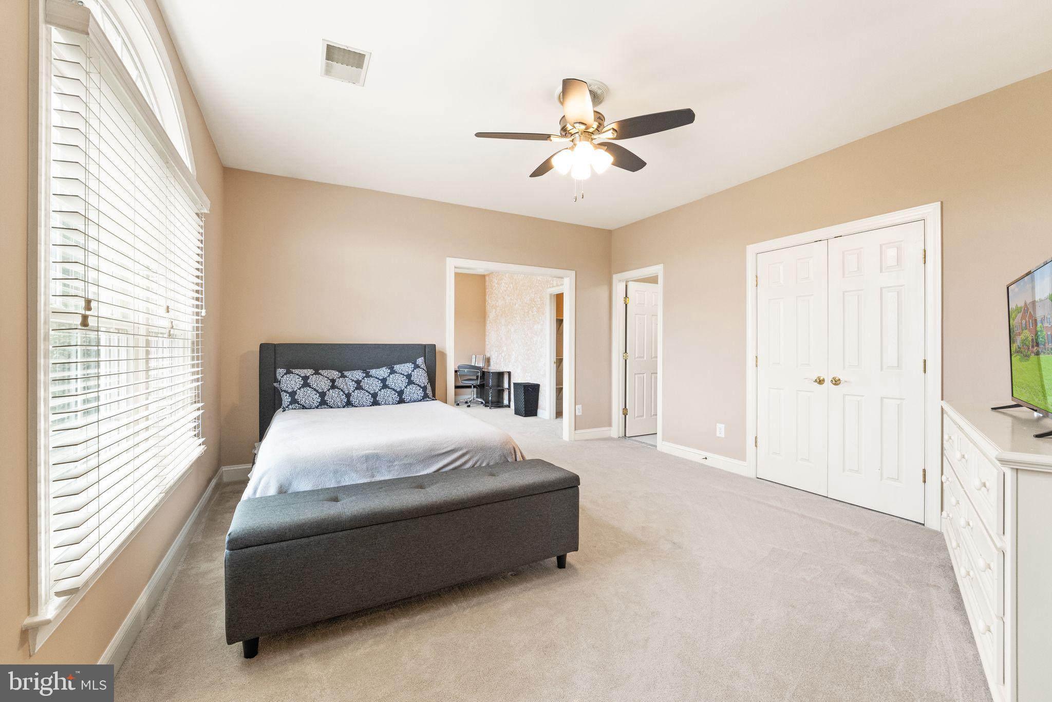 27712 Paddock Trail Place Chantilly, VA 20152 - Photo 60 of 106 Bedroom # 3