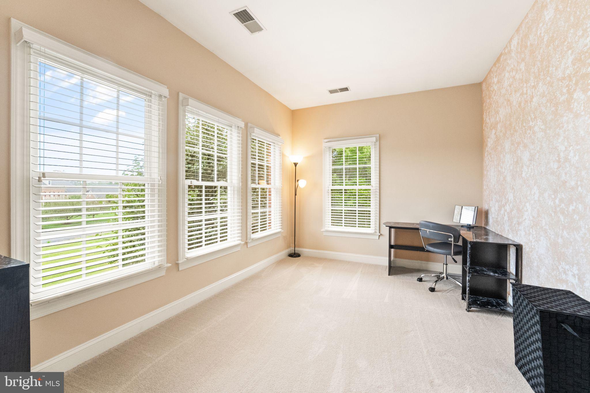 27712 Paddock Trail Place Chantilly, VA 20152 - Photo 62 of 106 Bedroom # playroom extension