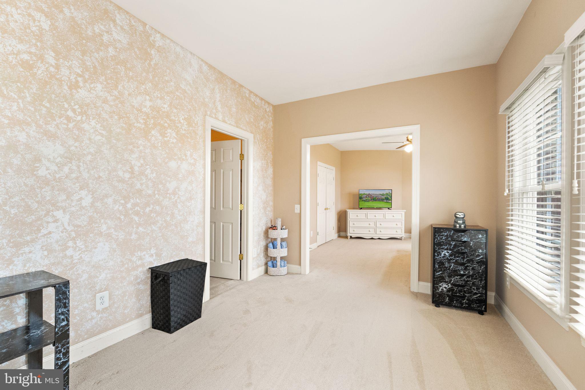 27712 Paddock Trail Place Chantilly, VA 20152 - Photo 63 of 106 Bedroom #3 Bedroom extension