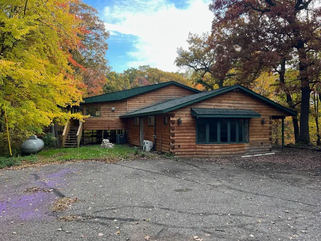 $525,000 | 25055 Llama Street Northwest, Zimmerman, MN 55398