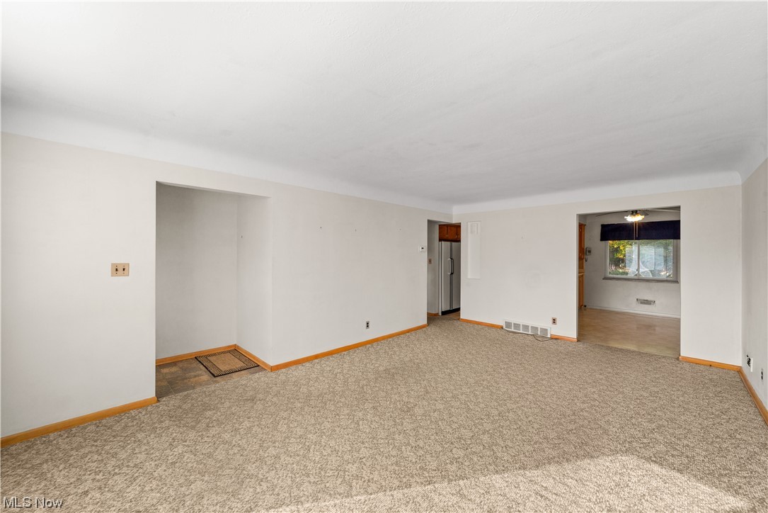 7228 Maplewood Road Parma, OH 44130 - Photo 3 of 30 Spacious living room