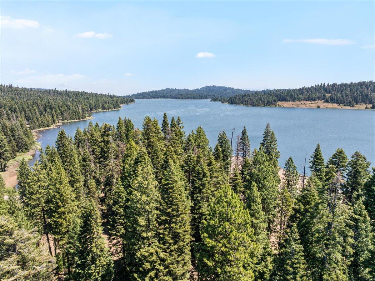 7979 Hyatt Prairie Road, Unit 32 Ashland, OR 97520 - Photo 31 of 38 29_Cabin_32
