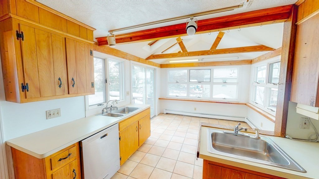 12 Emily Road Framingham, MA 01701 - Photo 3 of 19 Gallery Image 3