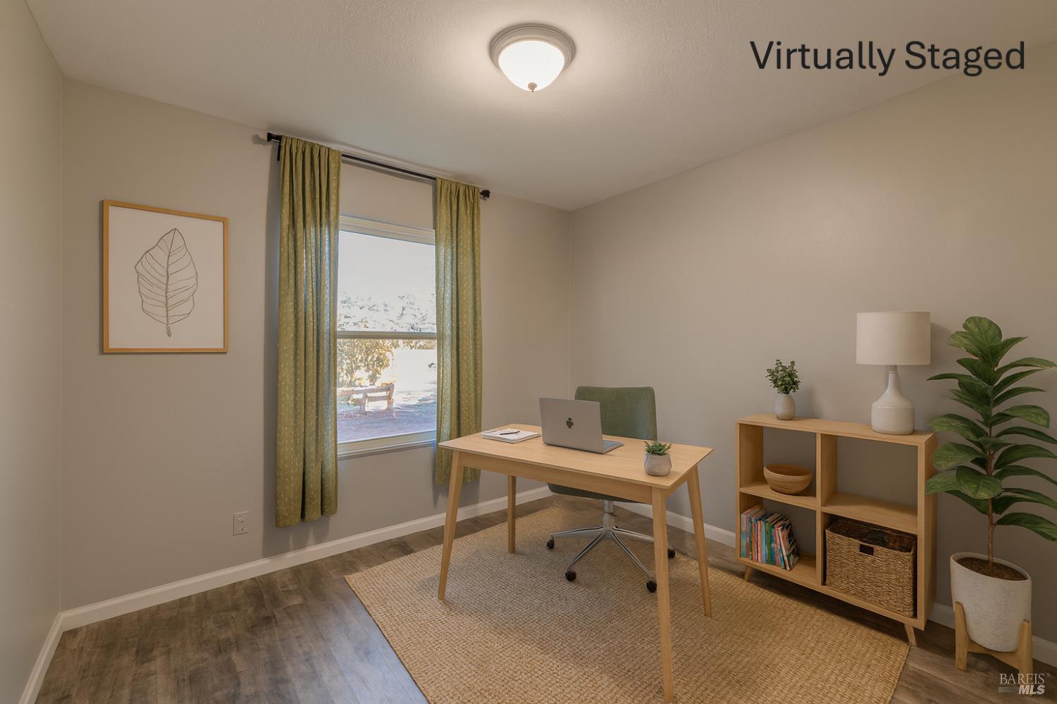 978 Eleanor Avenue Rohnert Park, CA 94928 - Photo 13 of 36 a workspace with furniture and window