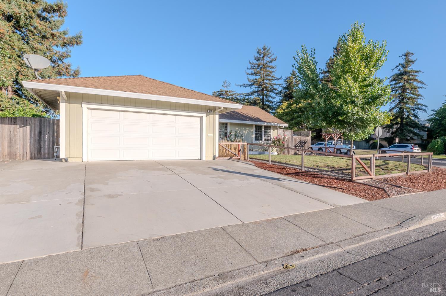 978 Eleanor Avenue Rohnert Park, CA 94928 - Photo 2 of 36 a view of a house with a outdoor space