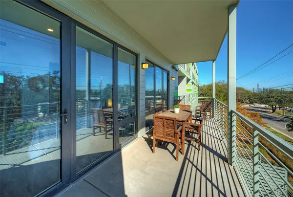 $2,500 | 4004 Banister Lane, Unit 207, Austin, TX 78704