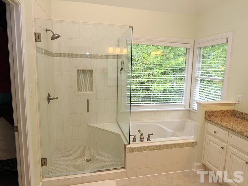 205 Chiselhurst Way Cary, NC 27513 - Photo 13 of 25 Gallery Image 13
