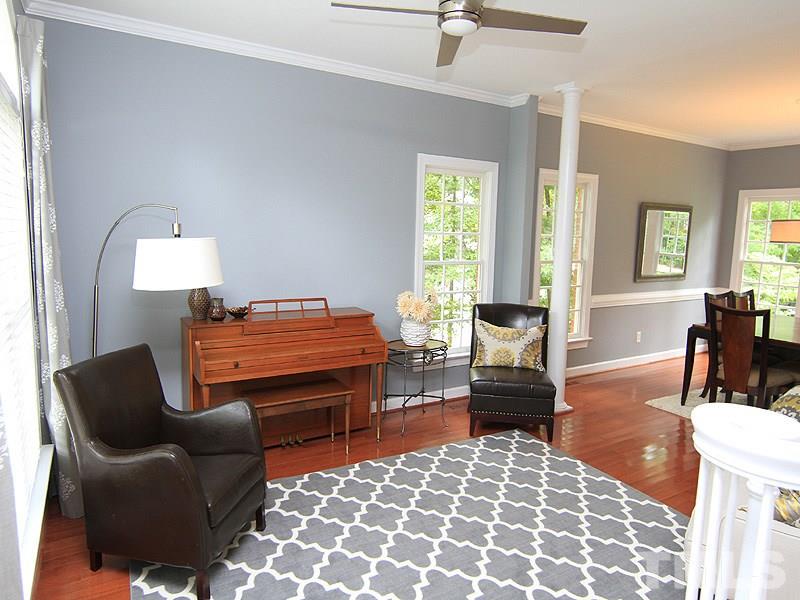205 Chiselhurst Way Cary, NC 27513 - Photo 4 of 25 Gallery Image 4