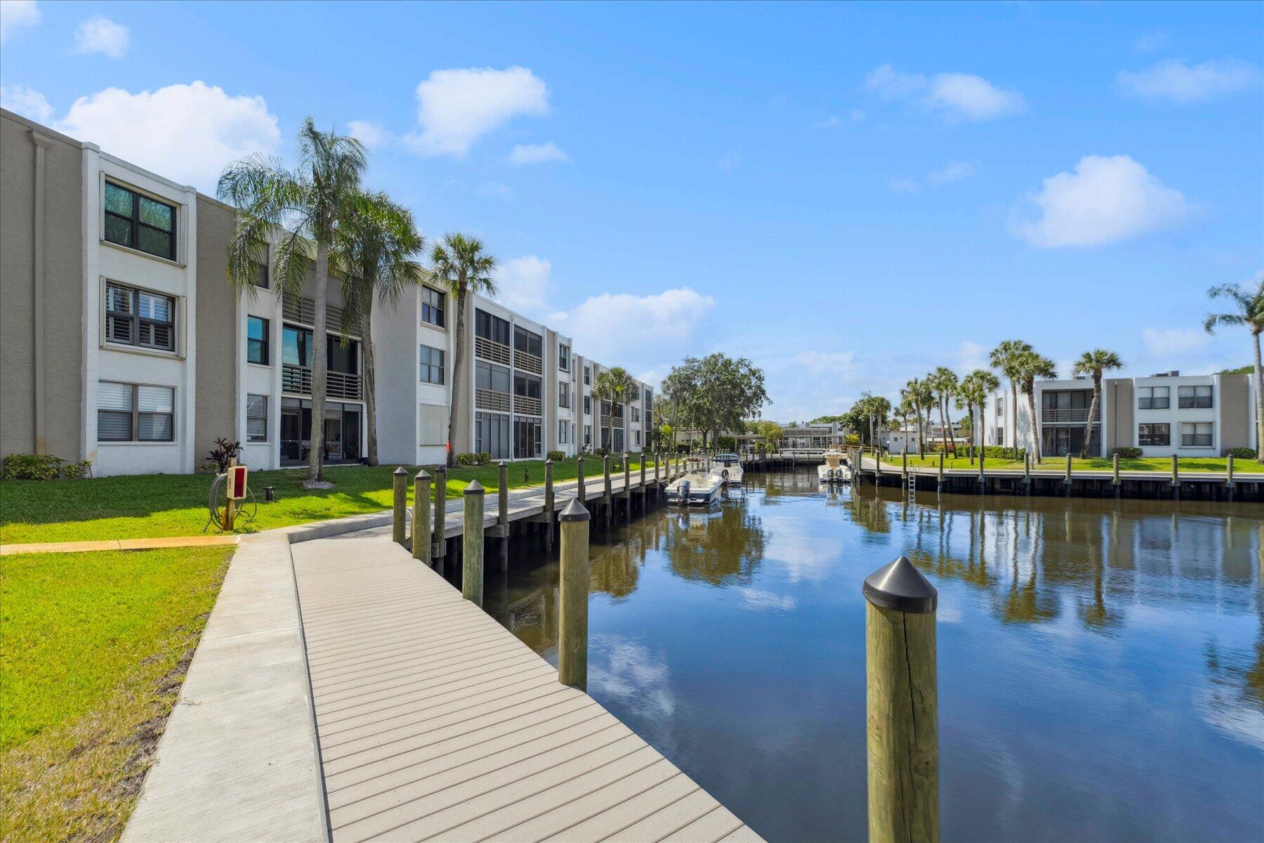 1950 Southwest Palm City Road, Unit 6202 Stuart, FL 34994 - Photo 3 of 30 02-DSC08568