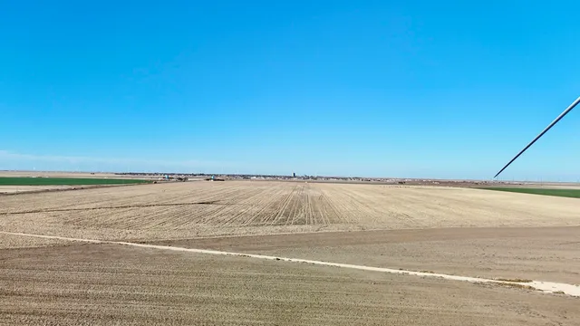 $4,890,000 | 207 Texas, Claude, TX 79019