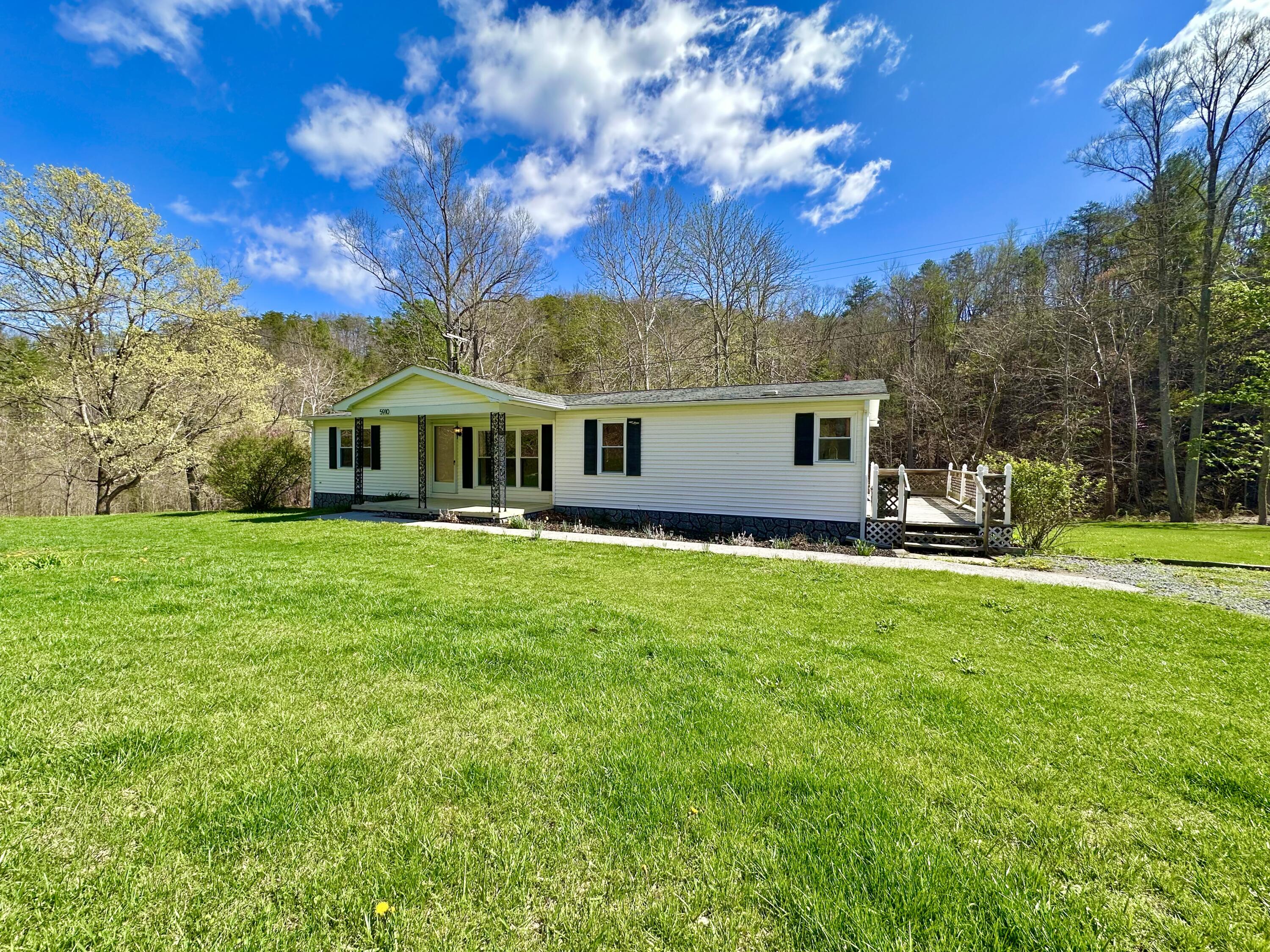5910 Falls Road Hot Springs, VA 24445 - Photo 6 of 60 IMG_1345