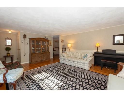 19 James Road Ipswich, MA 01938 - Photo 6 of 26 Gallery Image 6