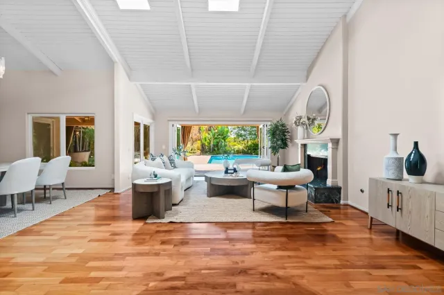 $3,485,000 | 5979 Via Zurita, La Jolla, CA 92037